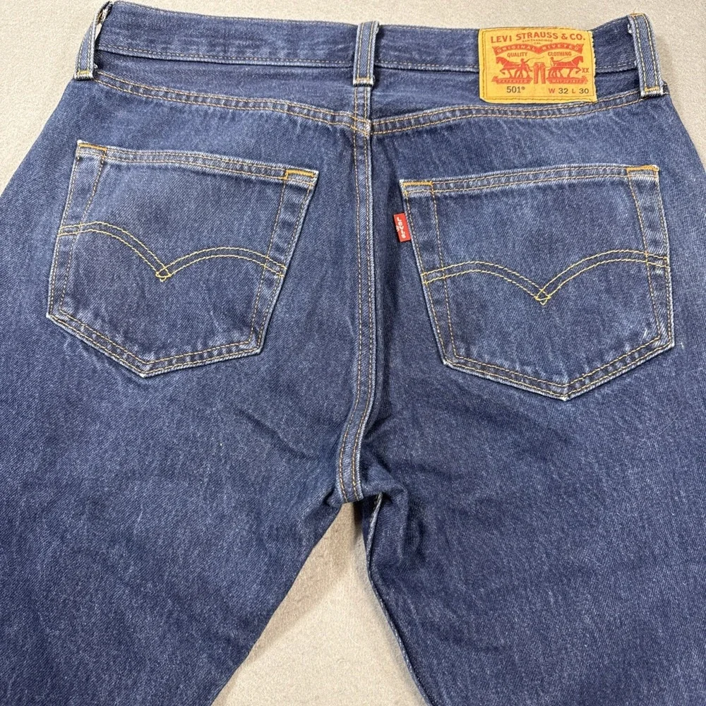 JEANS Levis 501 XX Men32X30 Button Fly Dark Blue Denim MENS SEE PICS